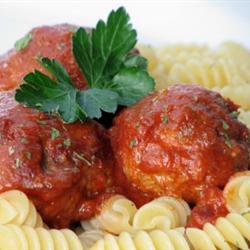 Easy Recipe: Slow Cooker Meatballs