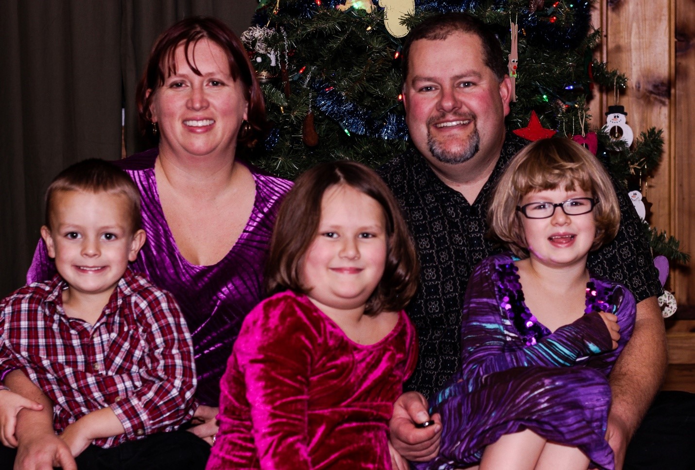 Introducing Karen Nelson, Tech and Review Mami Contributor & Midwest Family and Travel Contributing Columnist