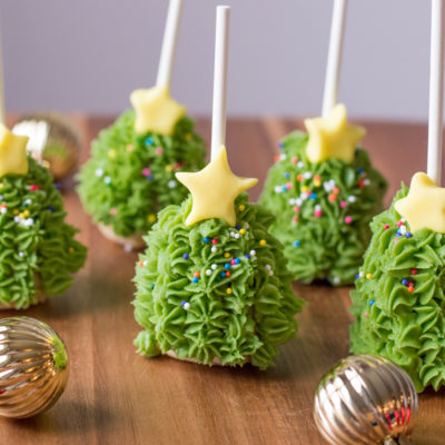 Christmas Tree Cake Pops